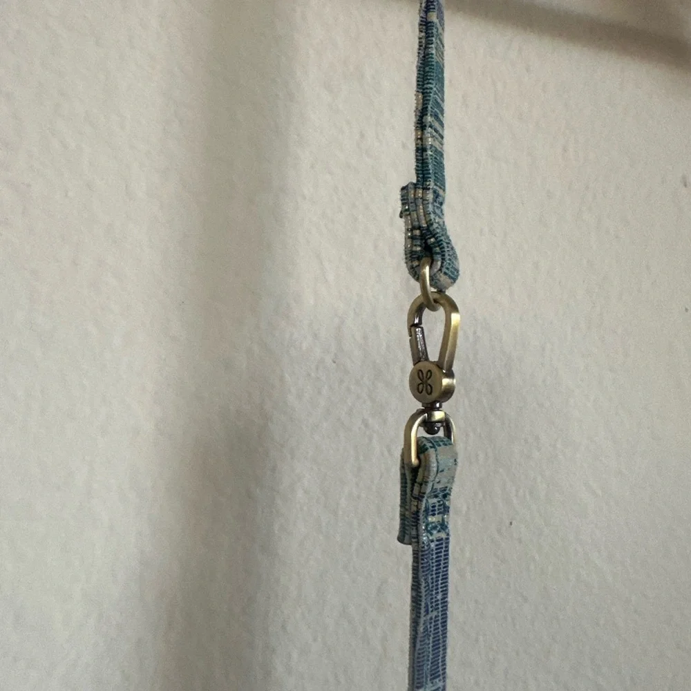 Hobo Darcy Cracked Glass Leather Crossbody - Picture 9 of 14